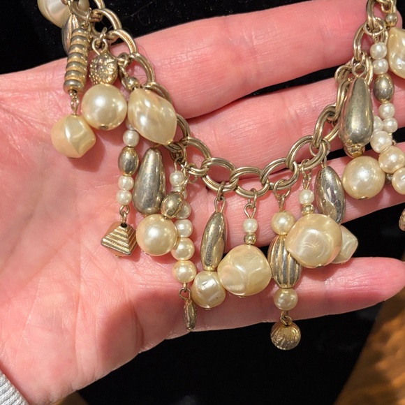 Chic Gold and Cream Necklace - Picture 4 of 4